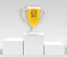 Jarra de Cerveza con Forma de Trofeo