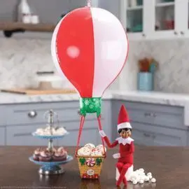 The Elf On The Shelf : Elfos en Accion, Paseo en G