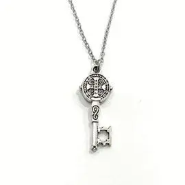 Collar Llave San Benito Metal 24Mm Baño Plata