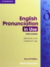 ENGLISH PRONUNCIATION IN USE INTERMEDIATE WITH ANSWERS AND AUDIO CDS (4) 2ND EDI