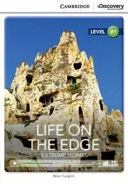 Life On The Edge: Extreme Homes (Book With Online Access)