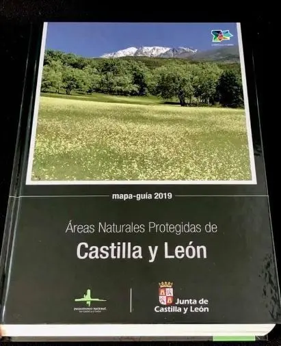 Areas Naturales Protegidas de Castilla y Leon. Mapa Guia 2019