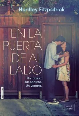 En la Puerta de Al Lado