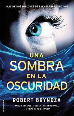 Una Sombra en la Oscuridad