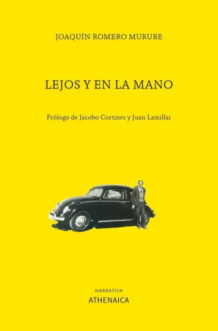 Lejos y en la Mano