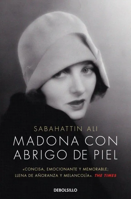 Madona con Abrigo de Piel