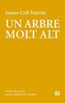 UN ARBRE MOLT ALT