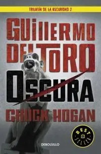 Oscura (Trilogía de la Oscuridad 2)