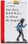 Una Chica N. o. r. m. a. l se Ofrece de Canguro