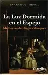 La Luz Dormida en el Espejo