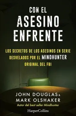 Con el Asesino Enfrente