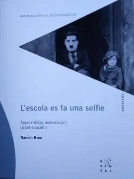 L'escola Es Fa una Selfie
