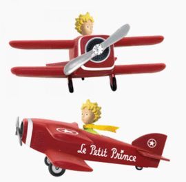 FIGURA EL PRINCIPITO SUBIDO EN EL AVION 18CM