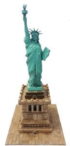 KIT DE CONSTRUCCION ESTATUA DE LA LIBERTAD