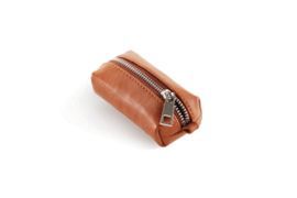 PORTAMONEDAS SIMIL PIEL MARRON