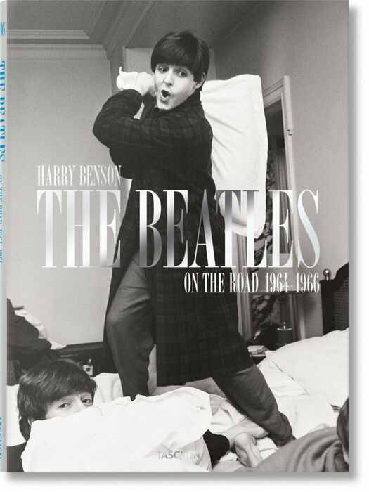 HARRY BENSON. THE BEATLES