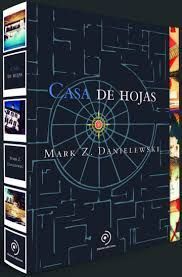 CASA DE HOJAS
