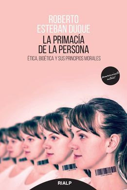 LA PRIMACÍA DE LA PERSONA