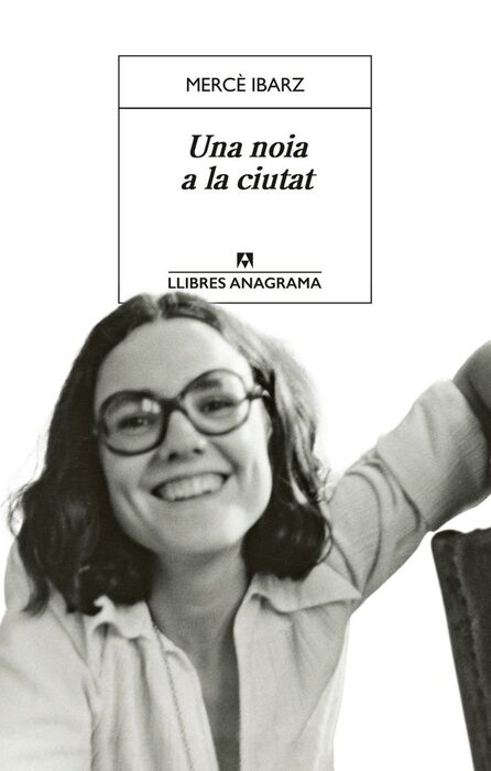 UNA NOIA A LA CIUTAT