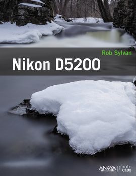 NIKON D5200
