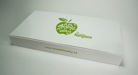 AN APPLE A DAY BOX