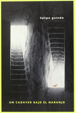 UN CADAVER BAJO EL NARANJO