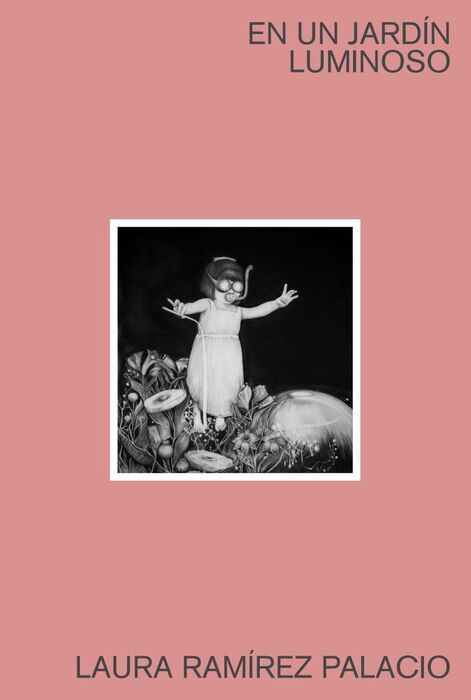 EN UN JARDÍN LUMINOSO
