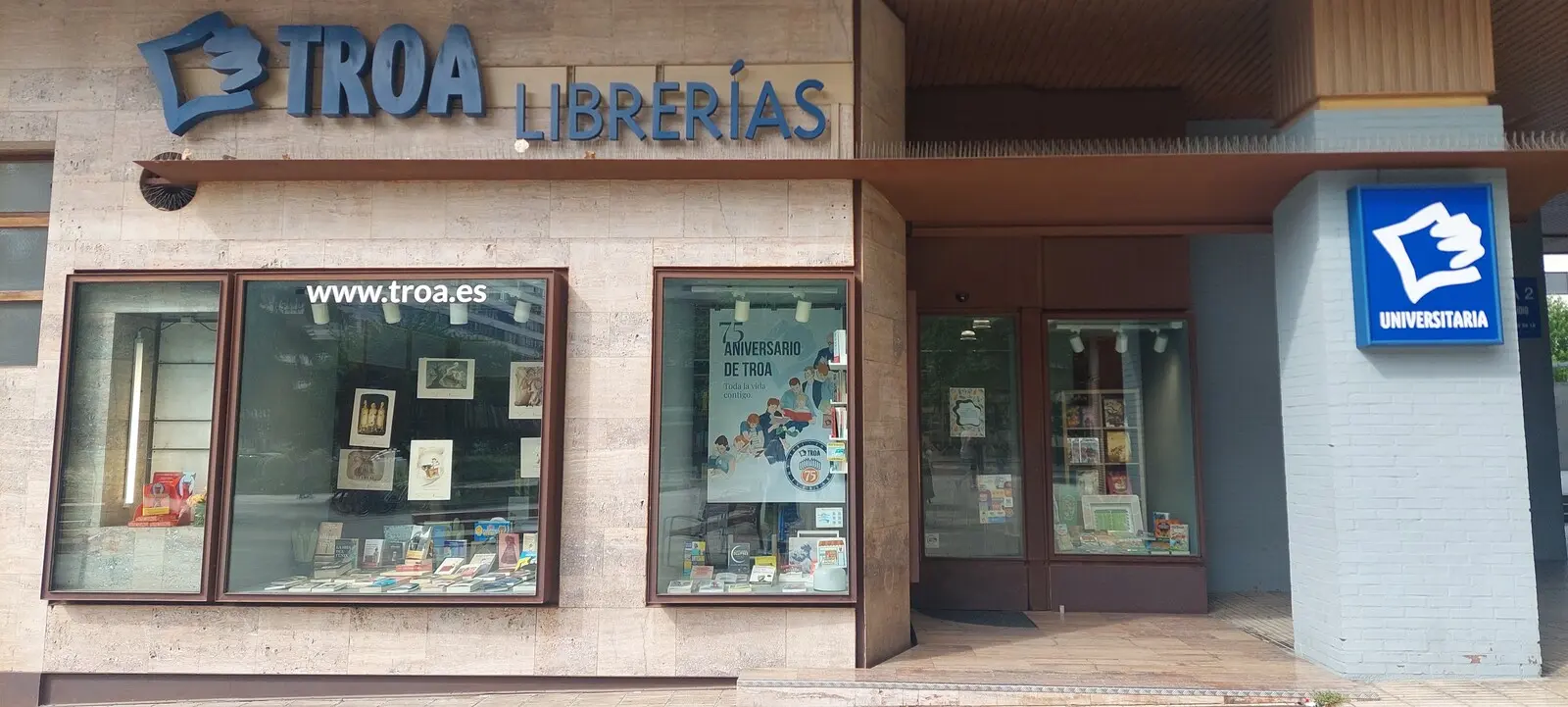 Troa Universitaria